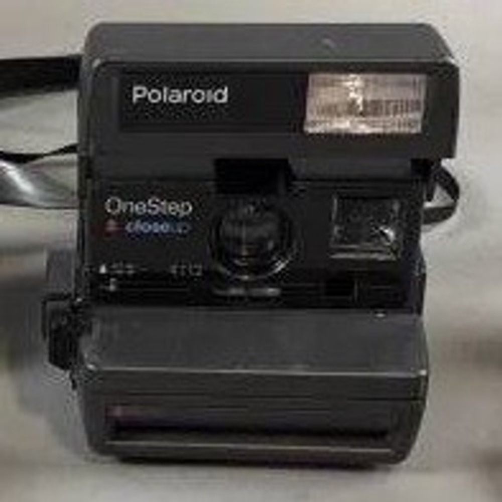 Polaroid OneStep CloseUp 600 Instant Film Camera Black Folding Flash Untested
